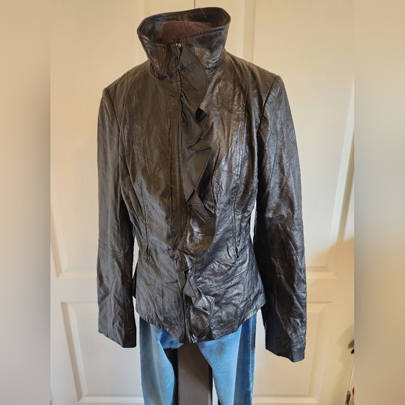 Elie Tahari Leather Jacket - Picture 2 of 12